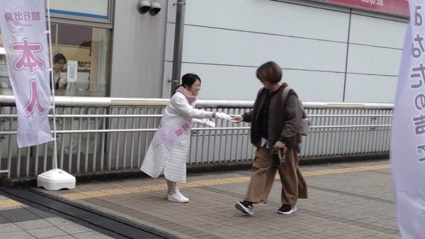 【守谷市】新年も守谷駅で駅頭活動